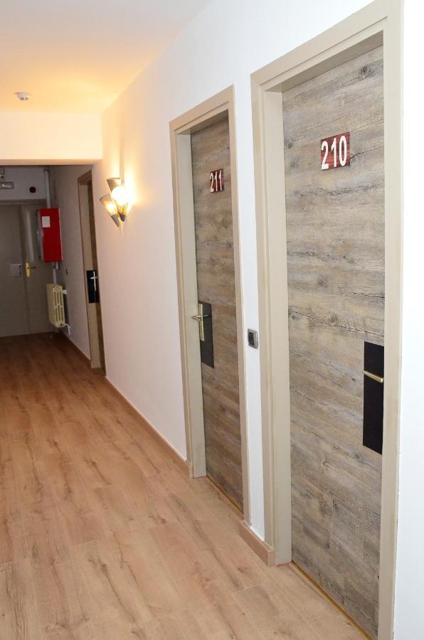 Hotel Terranova Pas De La Casa Eksteriør bilde